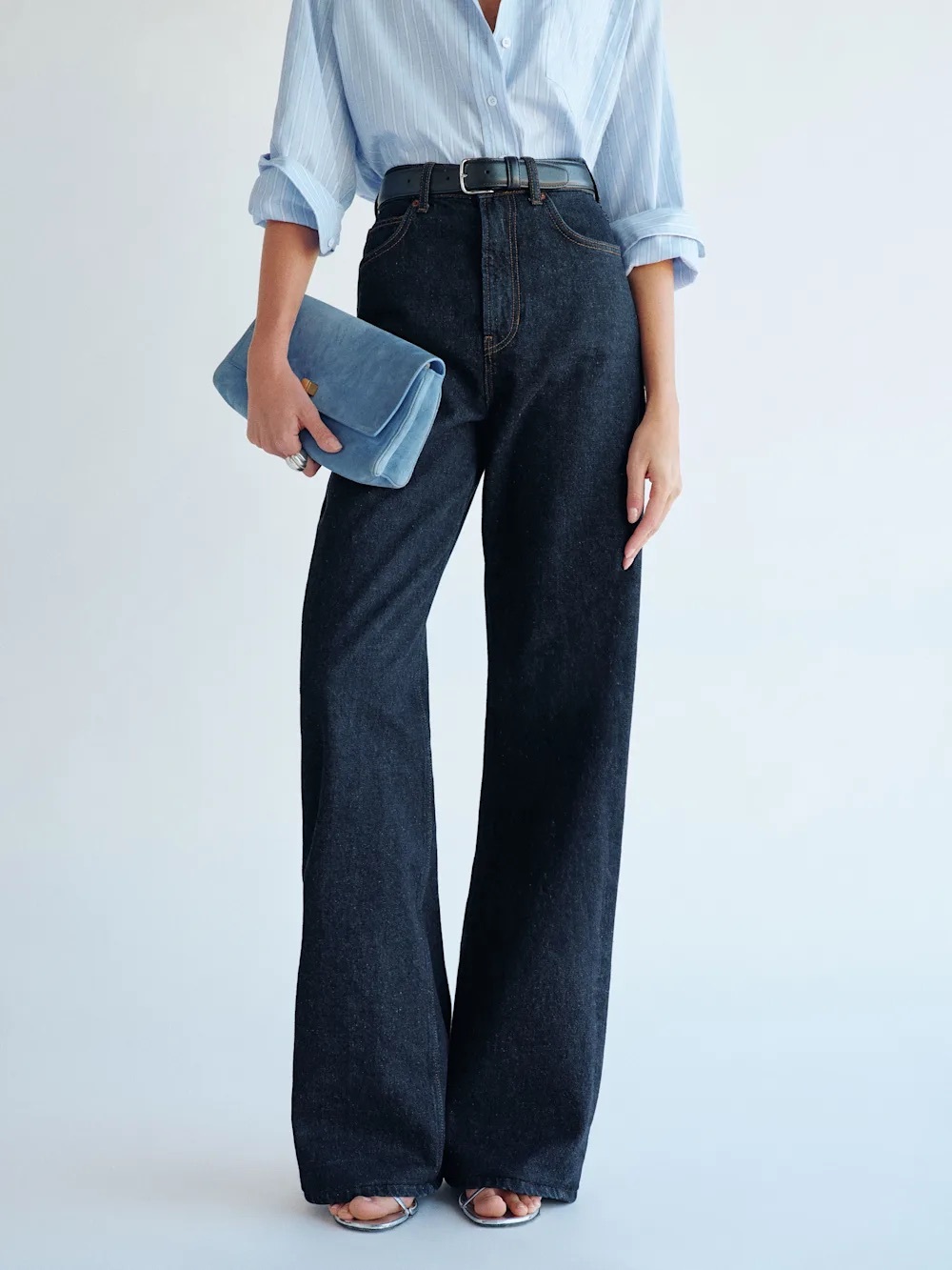 Reformation Cary High Rise Slouchy Wide Leg Jeans in Ondine - Size 25